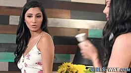 Watch Teen 18+ Lesbian Scissoring and Fingering!