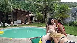 I'm branca de neve in mansion assfucking orgy