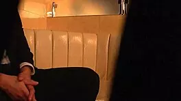 【ノリのいい方言ガール 素朴だけれどスタイル良すぎ嬢】今日は絶対落とす！可愛いあの子 推しキャバ嬢 ！トイレに連れ込んで弄ったらもうビッチョビチョじゃないか！