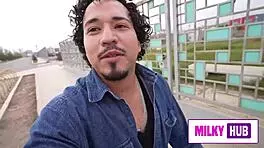 Luisito unboxes Kari Love's big ass and fucks her! 😘