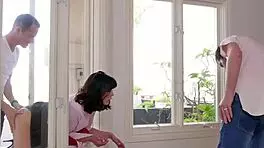 forgetful stepsis gets piss inside her teen ass 😱