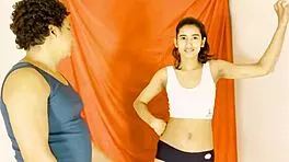 Sistya - first time porn videos desi - Dehati bhabhi ko Paisa de kar usko pyar se bula kar gand mari