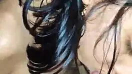 Me corro en su cara en un rico trío casero