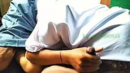 Indonesian girl is learning how to properly please her boyfriend