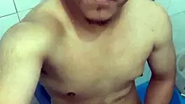 Masturbating my dick until I reach a rich orgasm