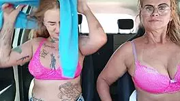 Ride With Hot Aunt Ends In Niece Fingering