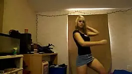 amateur teen 18+ ass featured