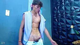 i'm a beautiful young latino boy masturbatin' till i cum