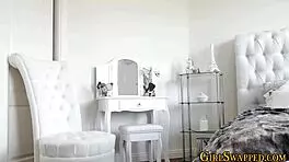 Stepdaughter In Torn Pantyhose Gets Facial