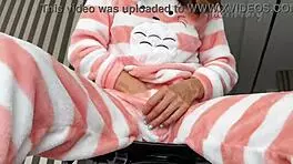 Horny Teen Masturbating Wet Pussy