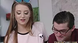 Hd Stepmom Seduces Boss's Stepdaughter With Stepsibling Study And Suck