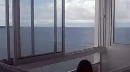 te tiro mi lenguaje guarro mientras chupo la concha de esta petite 18+. sus jugos son una delicia sin parar.