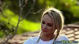 face riding lesbian milf