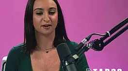 Hailey Rose Shows How Petite Women Squirt