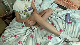 slim brunette calla moisturizes wet pussy masturbating 😘