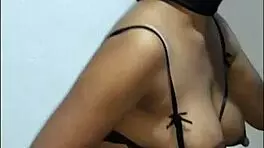 Negrita Flaca Mamadora Sacandole La Leche A Tremenda Verga