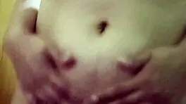 Me Masturbo Solita Deseando Una Grande Verga