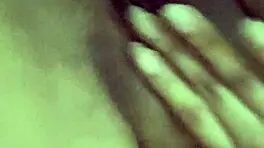 Me Masturbo Solita Deseando Una Grande Verga