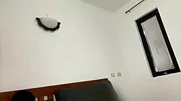 i shaved a huge black dik with gloves on