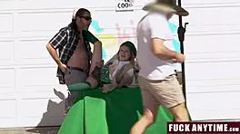 Freeuse Stepdaughters Sell Cookies And Suck Cock With Their Stepdads Guidance - Fuckanytime