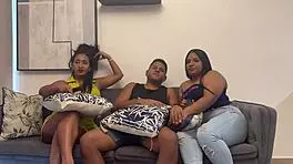 Catching my boyfriend fucking my stepmom english captions