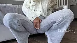 Asian Teen in Tight Leggings Experiences Big Squirting Orgasm