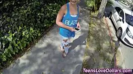 Amateur Teen Feels Emotional Big Cock Cum Spray