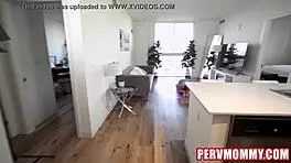 Hot blonde MILF gives epic blowjob 😍