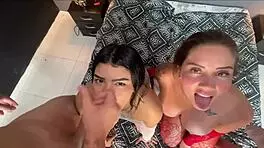 Girls in bodystocking fucking big dicks - parte 2