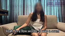 Vendedora de esika saca leche a sentones!