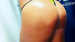 Mon Ex-Petite 18+ Amie A Un Corps Parfait Et Des Seins Incroyables