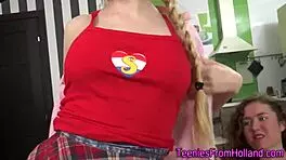 flexible les teen 18+ toy fingering masturbation oral