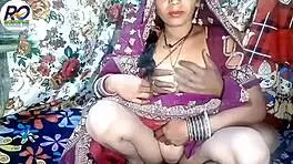 Great sex by lifting saree