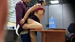 Universitaria Nataly Haciendo Practicas de Derecho en la Facultad de U Cat�lica de Chile Camara Espia