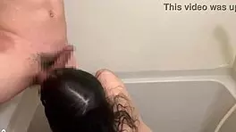 Amateur College Girl Licks Ass with Tongue Piercing, Gets Oral Creampie in Bath
