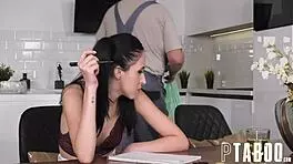 cute alyssa bounty in hardcore amateur scene