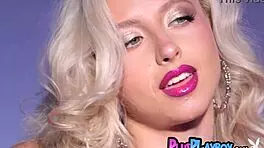 i expose my sexy blonde teen body after hot striptease