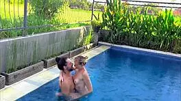 Blonde's poolside blowjob temptation