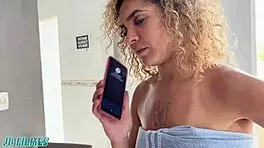 cuckold wife wet for lover 😏