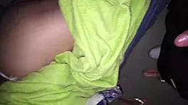 mi madrastra hechada en mi cama