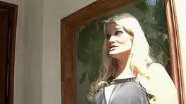 Julie Cash Enjoys Horny Black Lover in SQF Fun 😈