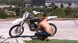 Amateur Busty Stepteen Dickriding Closeup