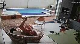 Photographer fucks friend's wife model in leaked footage.