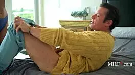 i got my frend to suck my boyfrend's big cock