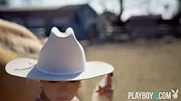 I flaunt my big natural tits