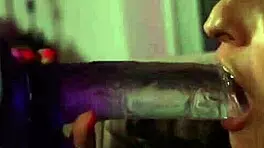 Hot lesbians turn lazy afternoon into unforgettable fun