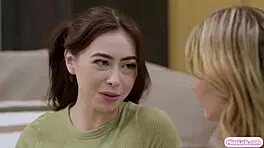 Stepdaughter Having Lesbian Threesome With Stepmom And Bff