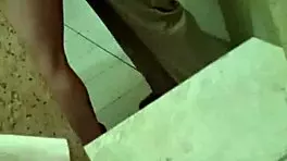 Cogiendo en la oficina