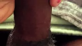 mom help me to come out