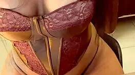 Ela Disse Que Era Tímida Olha Só Isso Rosa Vermelha